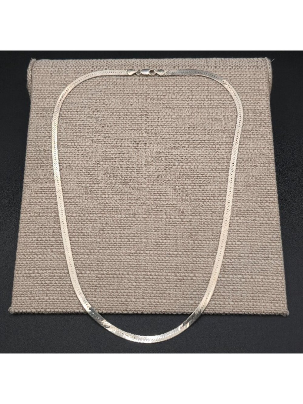 24 Inch Sterling Silver Herringbone Heavy Chain Necklace B1574